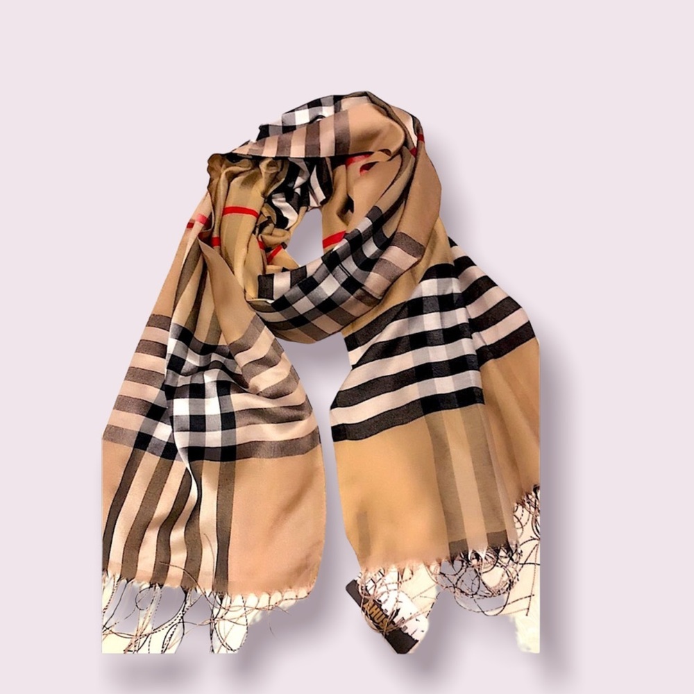 Gorgeous scarf!